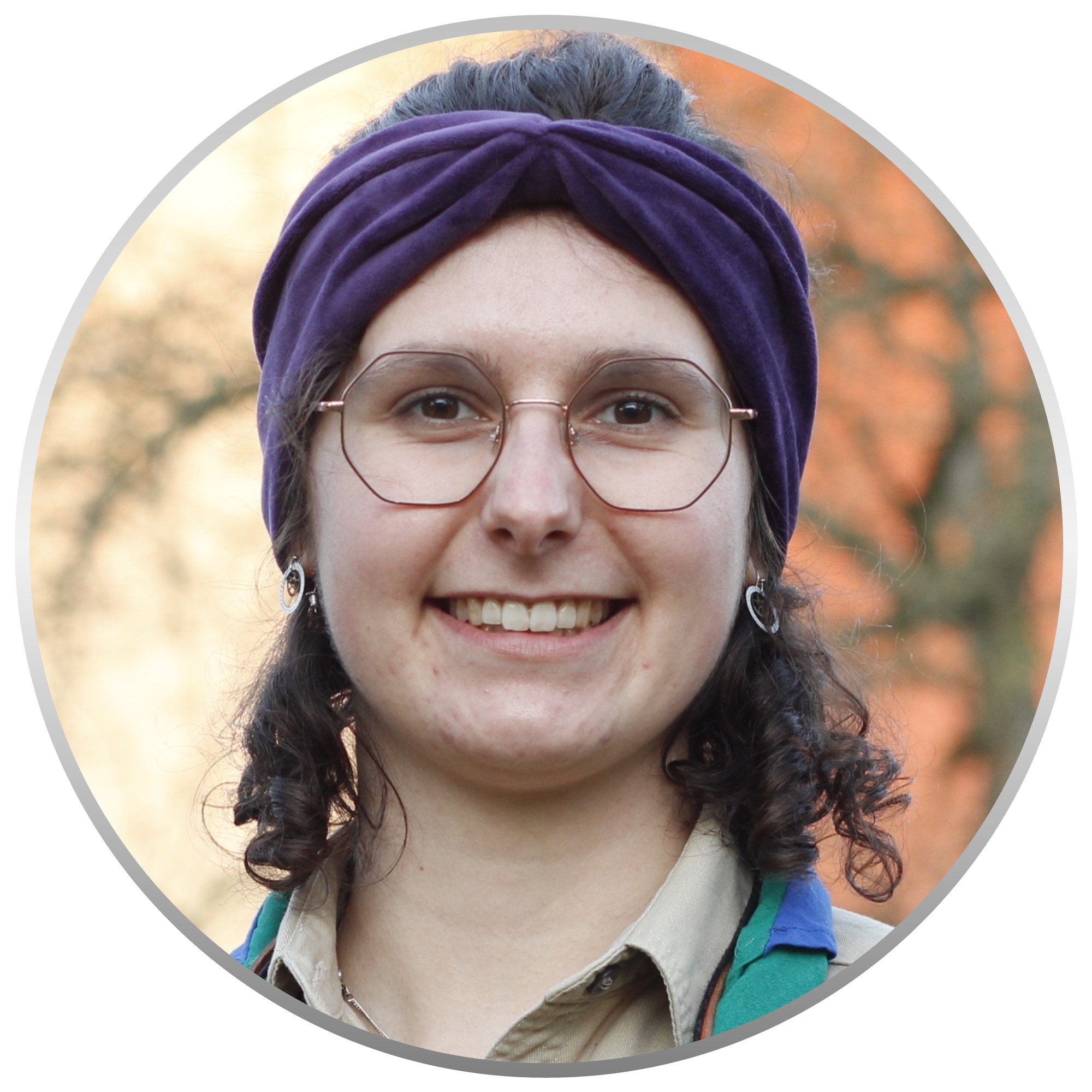 EHRENSACHE (9): Lagerfeuer-Kirche in Pfadi-Kluft | Die Eule EHRENSACHE (9): Lagerfeuer-Kirche in Pfadi-Kluft | Die Eule